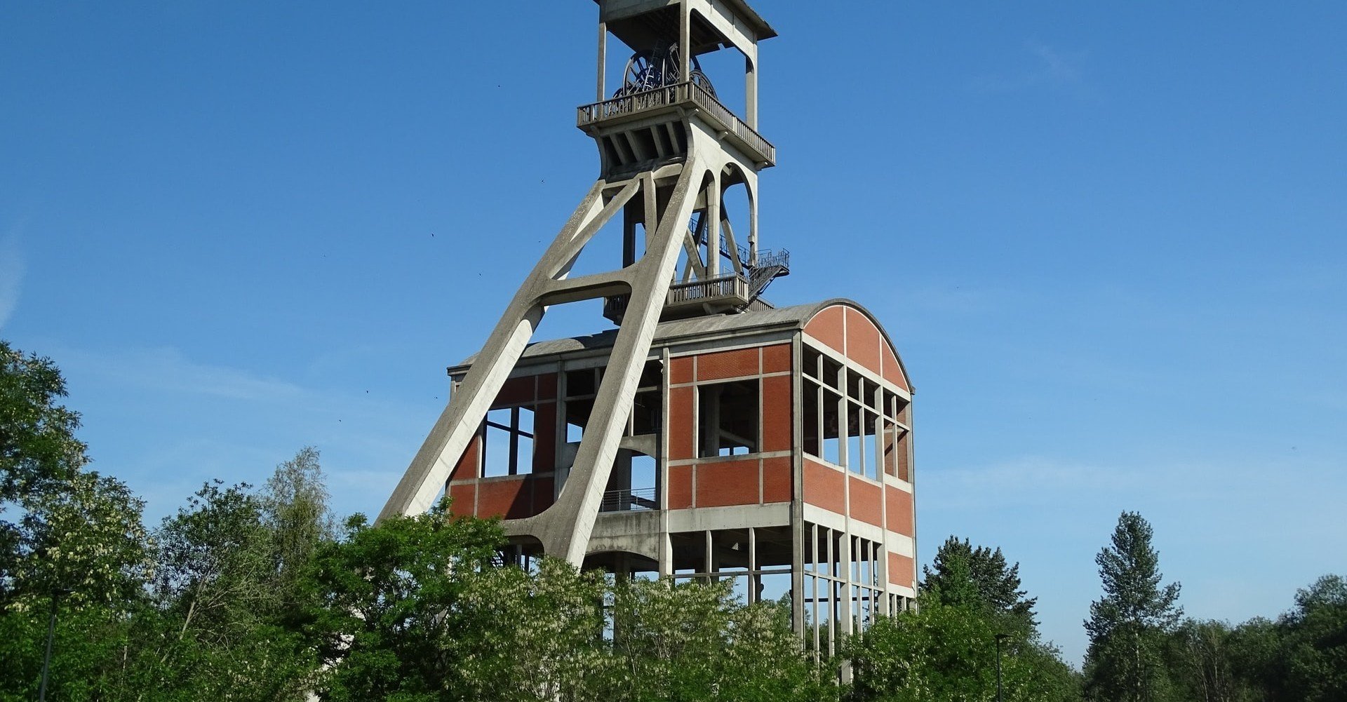 都市鉱山とは？世界に自慢できるかもしれない日本の新たな資源｜シバル