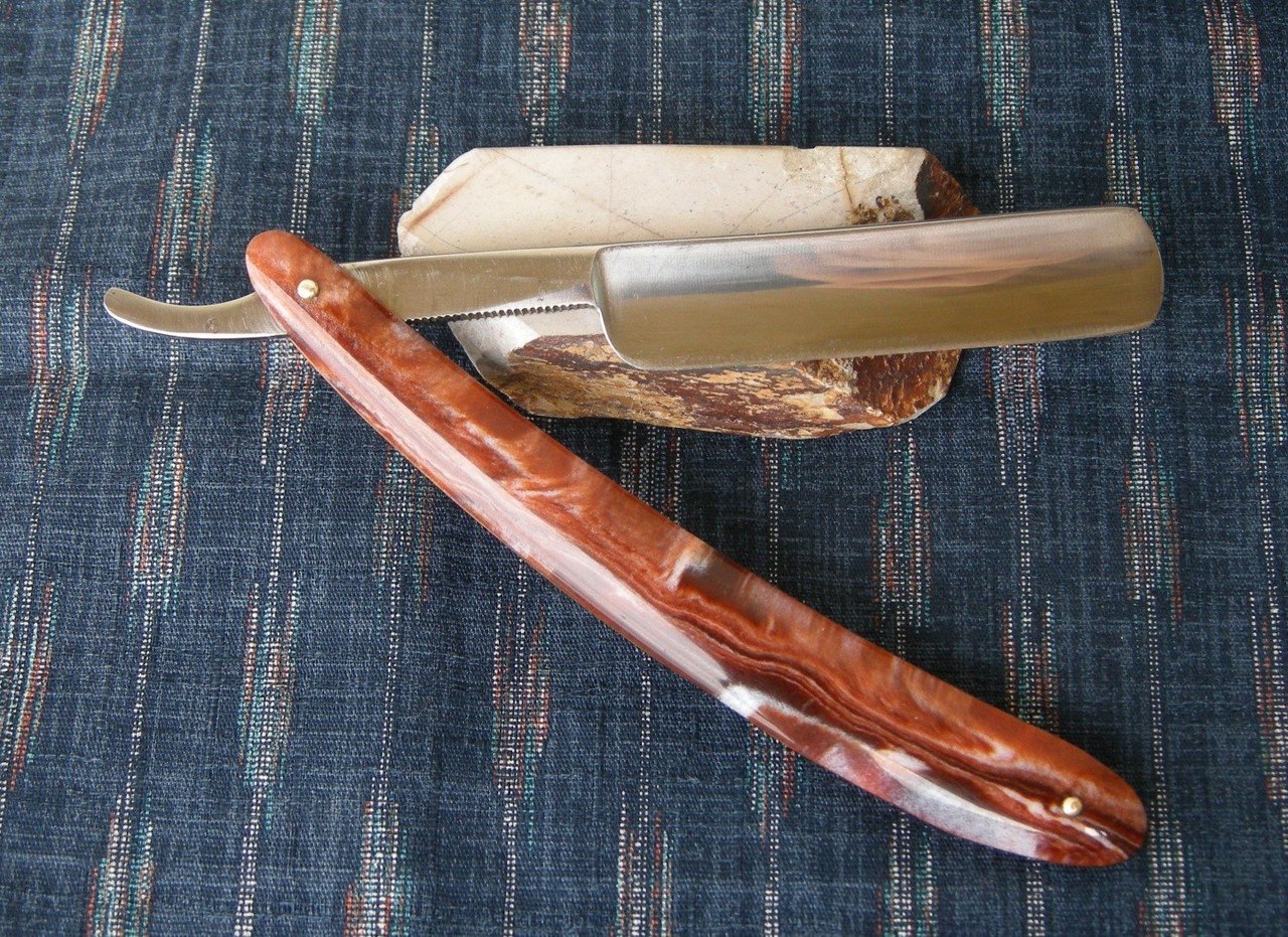 ソ連製の西洋剃刀を買ったよ｜Masanori Coda