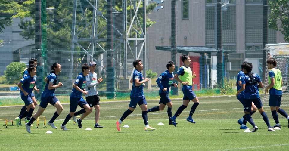 ブラウブリッツ秋田 トップチーム練習取材6 18 吉田監督 山田 中村 竹内 松裕 Note