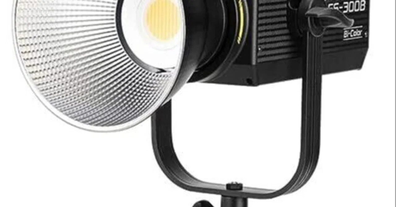 Nanlite FS-300B レビュー｜明るさ・色温度・操作性で見る選び方 