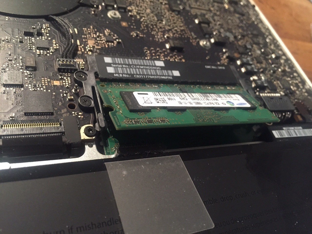 不死鳥のごとく】MacBookPro early 2011のメモリ増設(4GB→16GB