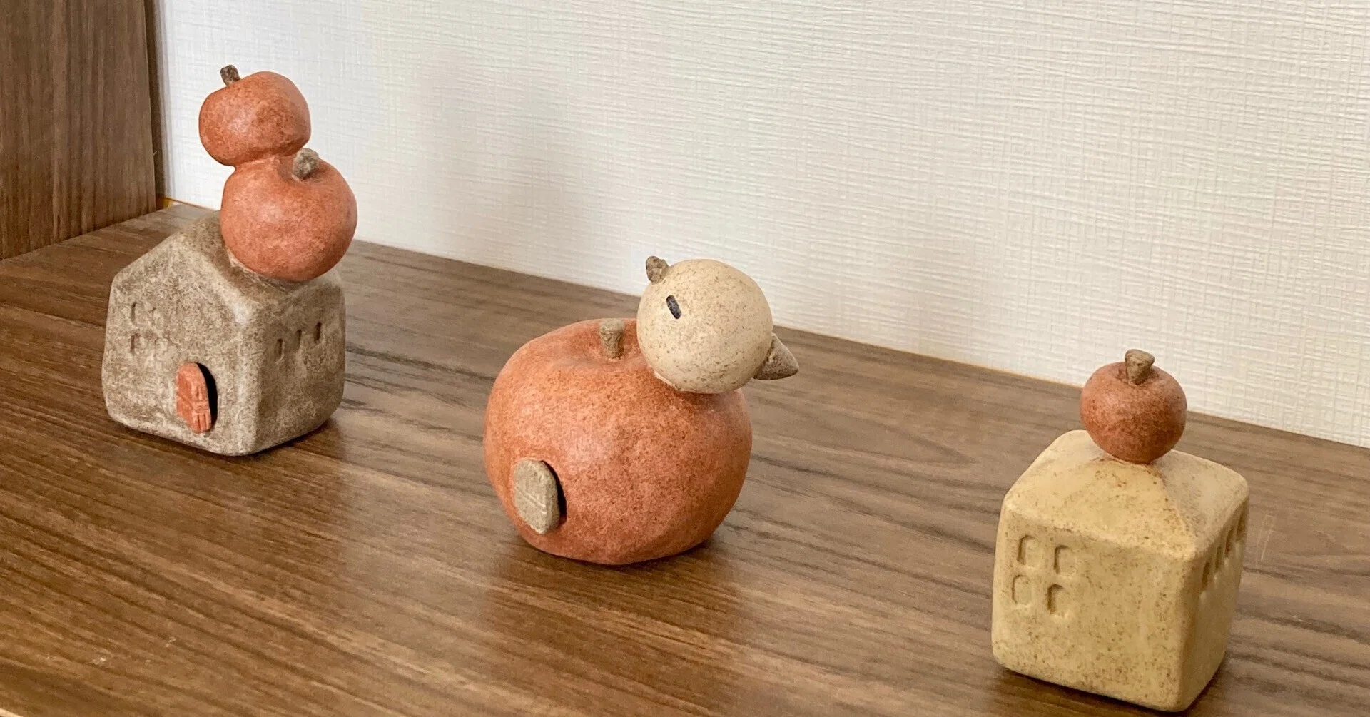 ハンドメイド作家あるあるでクローゼットが開かなくなりました｜オウチトカ
