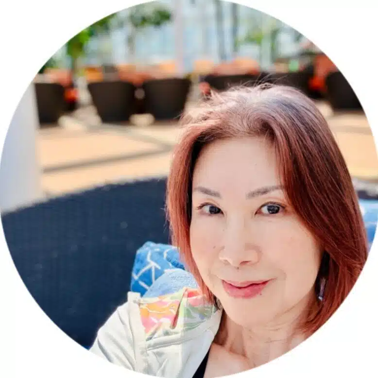 50代からの「のんびり楽に生きる」エッセイスト
