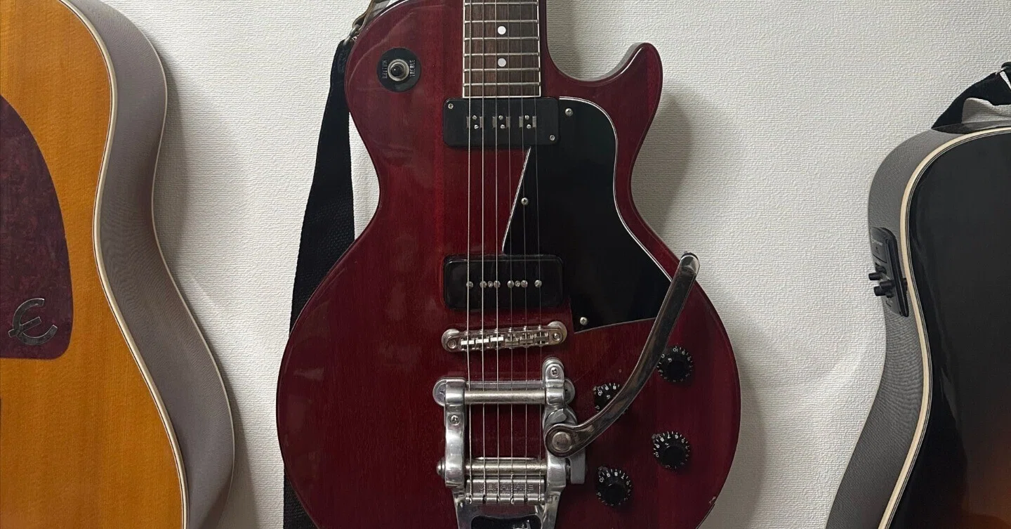 1997年製 Orville Les Paul Specialを「見た目は民生、音はSUGIZO」に