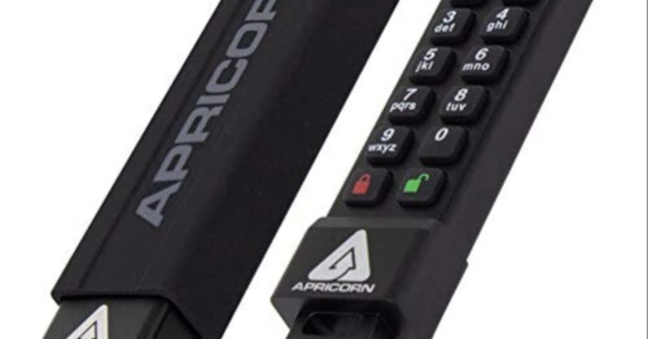 Apricorn Aegis Secure Key 3NXC レビュー｜暗号化USBメモリーの選び方 