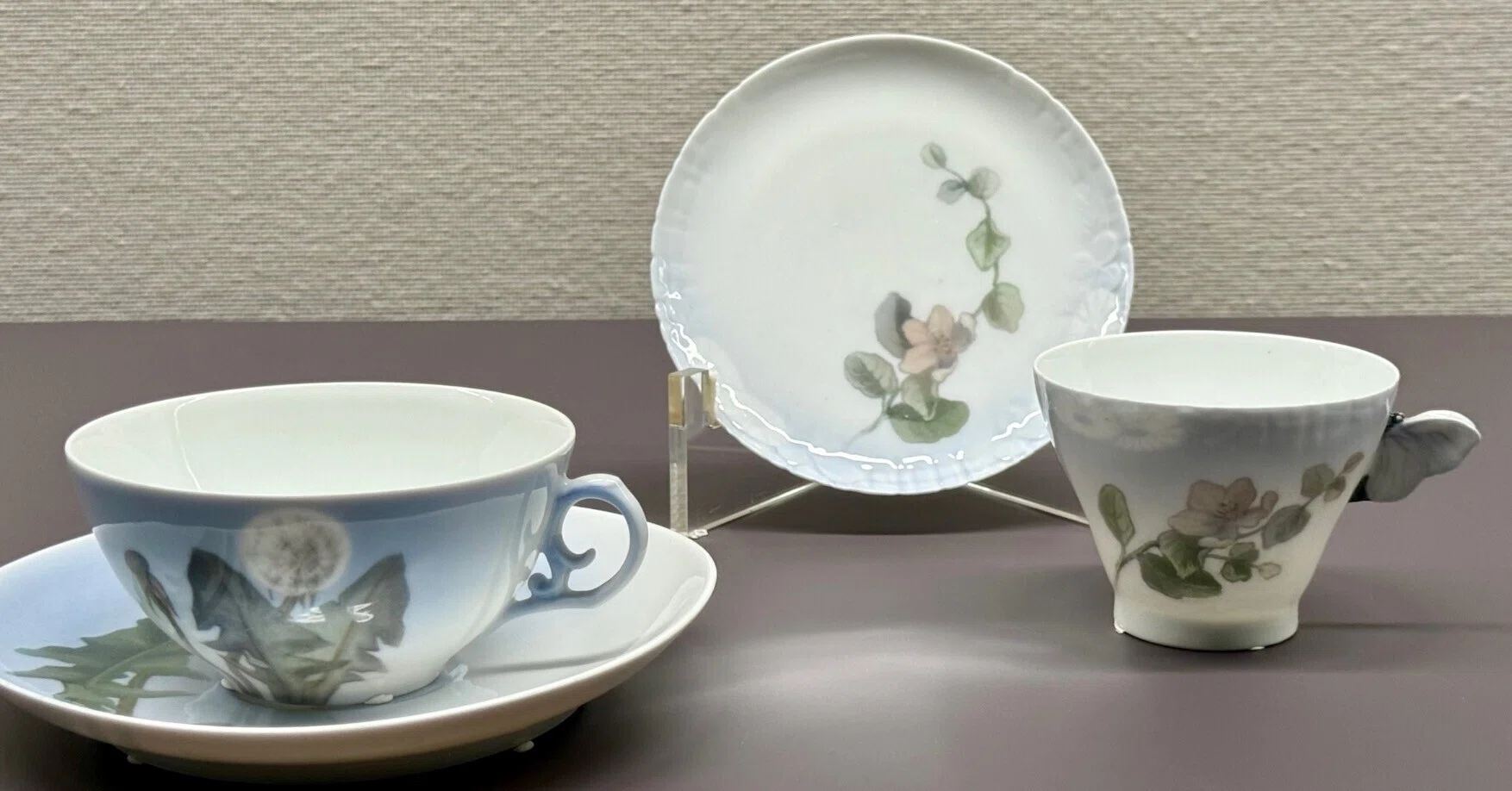 マイセンティーカップ　美術絵　art mondo nasuno f6 サイン入り 三井記念美術館のティーカップ展とマイセン旅｜わこ