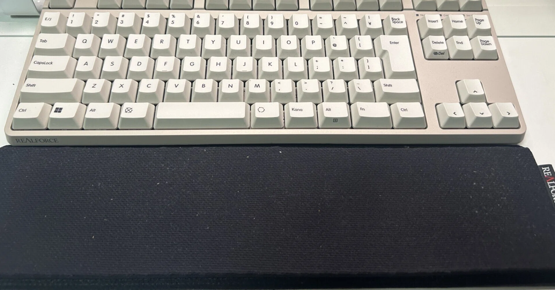 REALFORCEの純正リストレストが案外良かった｜竹山 一誠