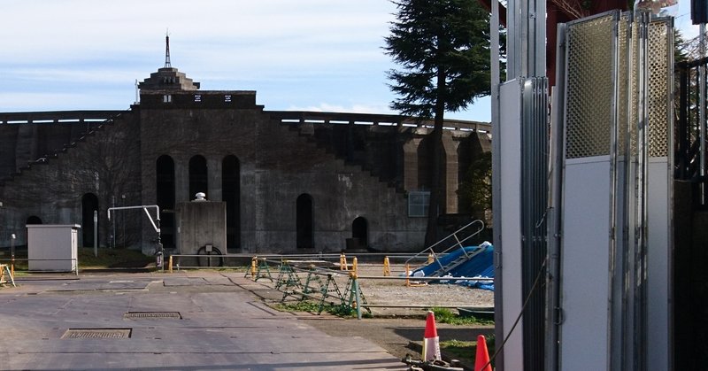 建築探訪 小さな菊竹建築 ピッコロチェドーロ と神殿のように大きな 和田堀給水所 ヨシダ note