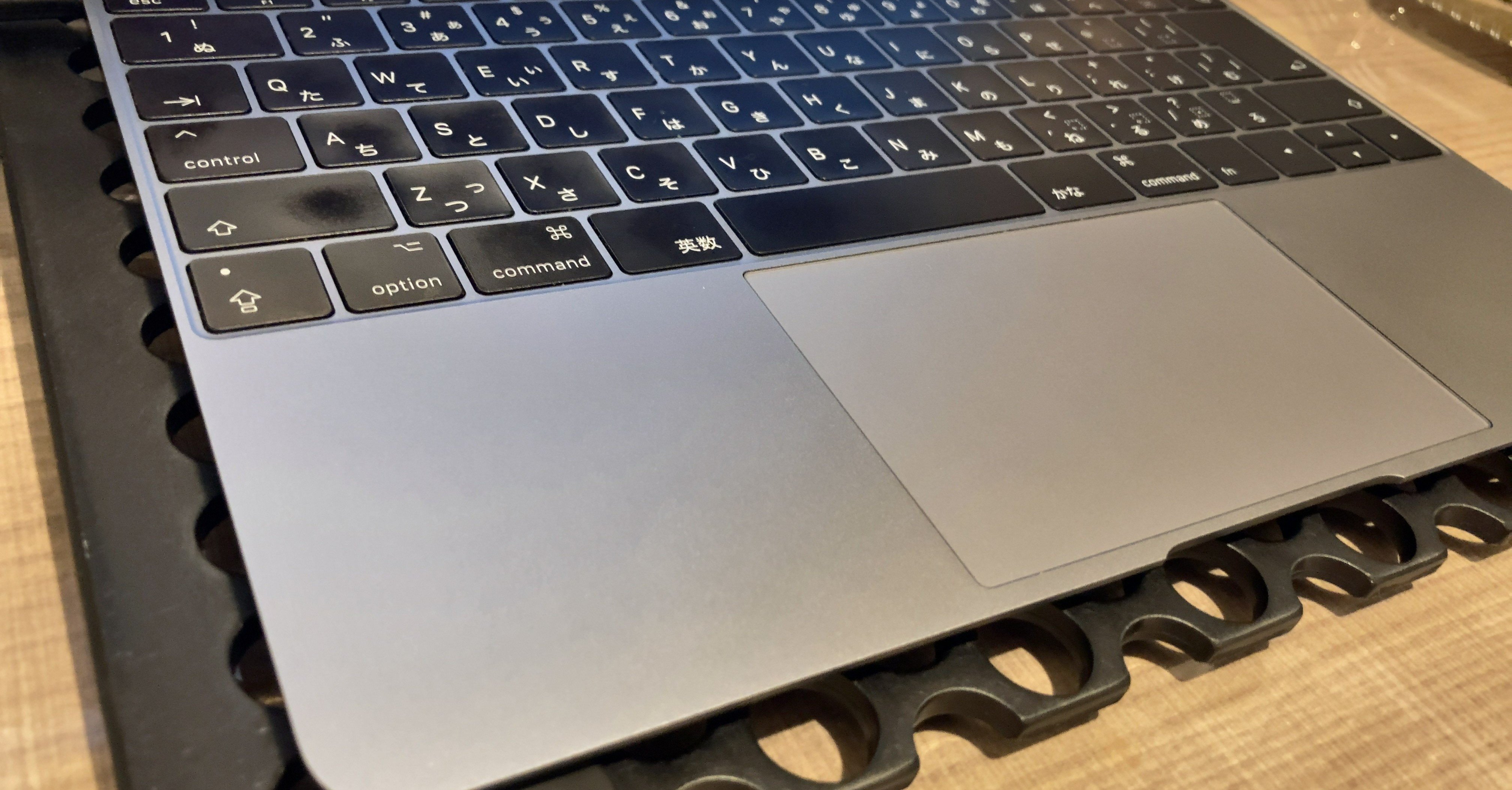 MacBook Retina 12インチ 2017 PCクーラーとスタンド付き