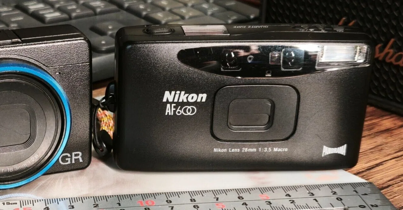 Nikon AF600 ＋ Ektar100 その2｜NekoSafari