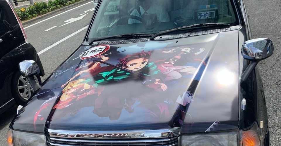 車にステッカーを張られるタイプのアーティスト かいと Note