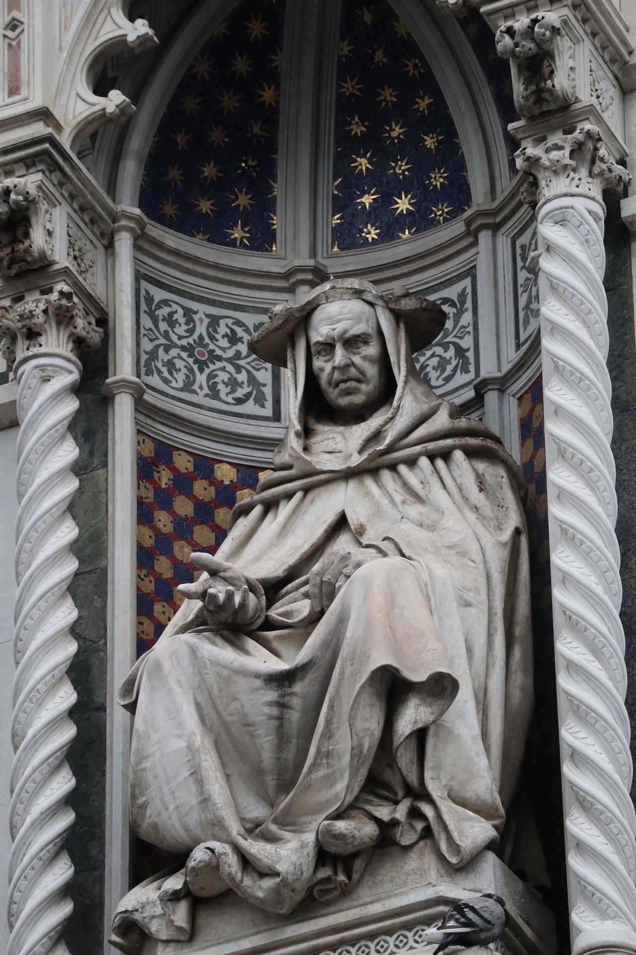 彫刻レリーフ三つ編みの少女 彫刻レリーフ三つ編みの少女