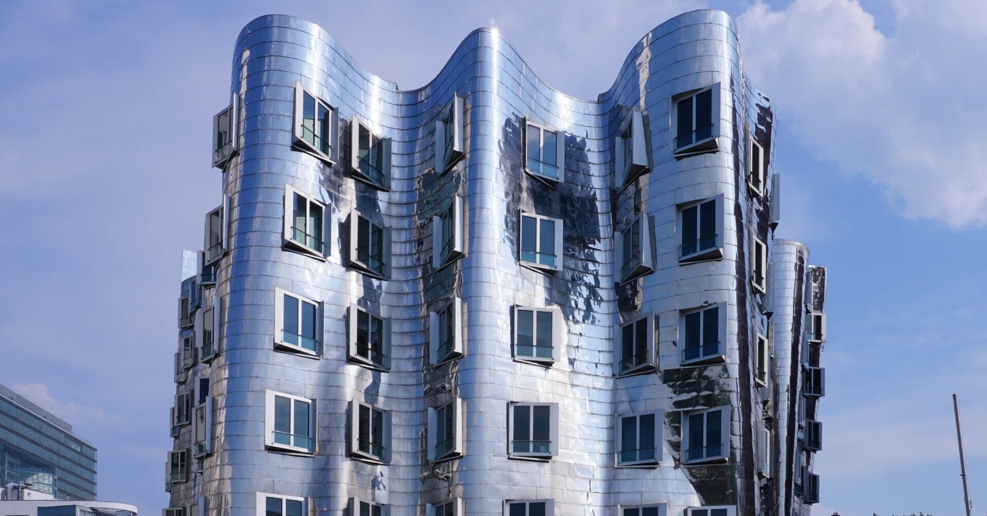 デュッセルドルフの都市と建築 前編（全編？）｜XENCE の note.