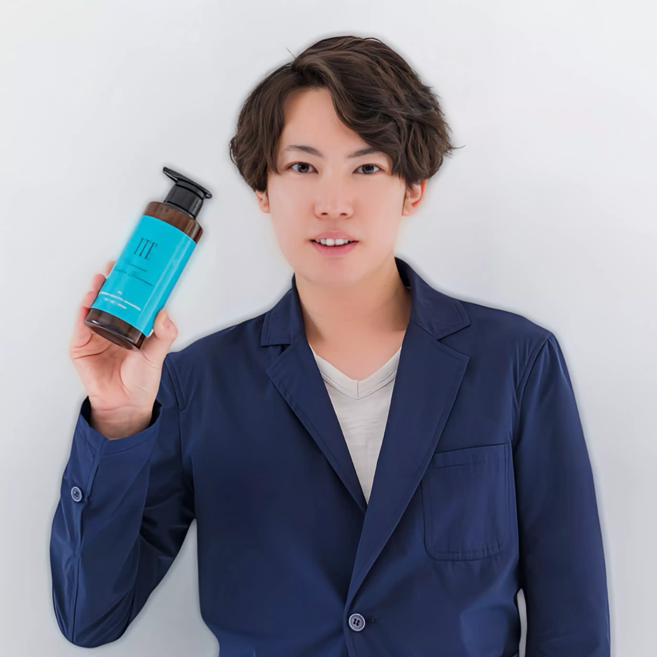 齋 貴之｜髪質改善美容師・ヘアケア開発者