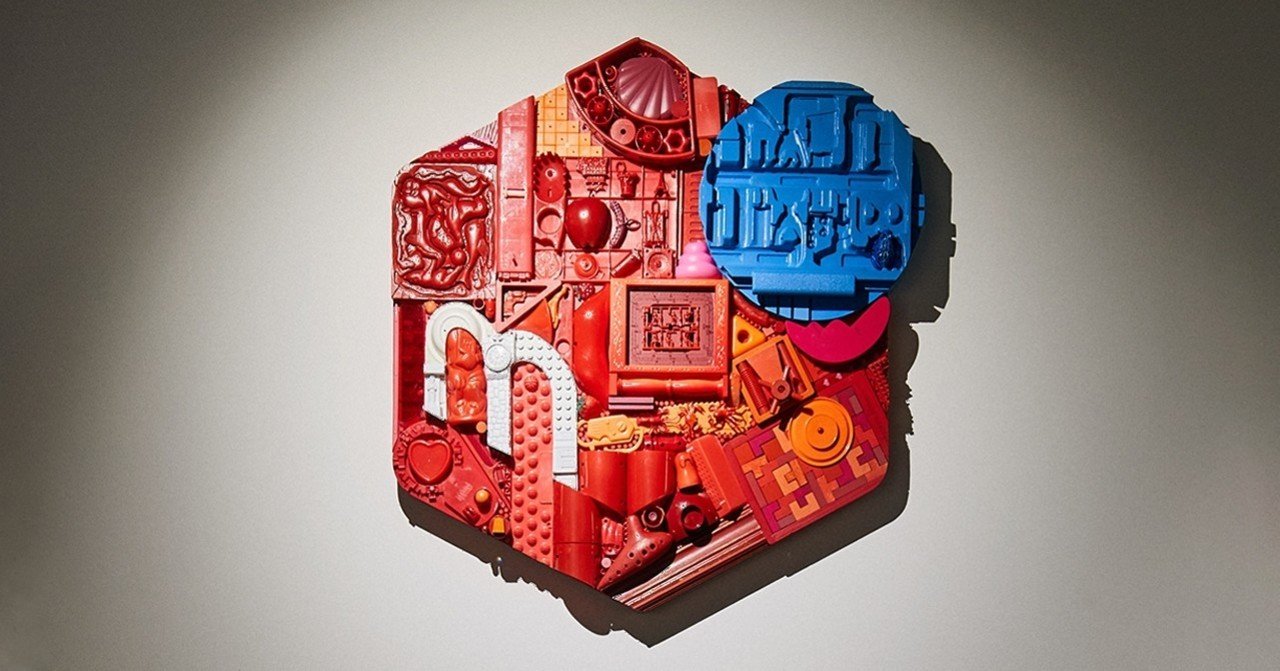 オフィスの壊れた椅子が、腰掛けられるアートに。magmaとともに手掛け