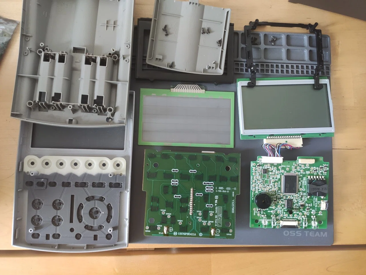 分解のススメ ソニーの学習リモコンRM-AV3000を分解してみた｜美谷 広海