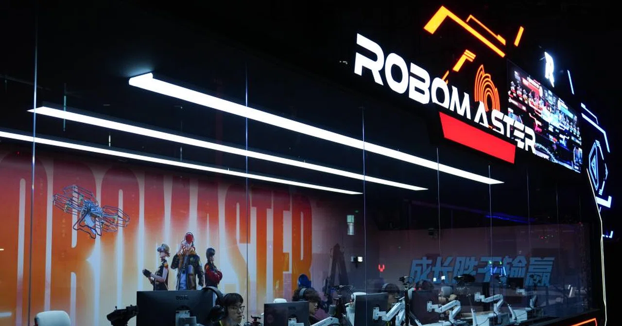 【加藤バトルロボット出版記事 #11】大学発メカバトル — RoboMaster 2026が示す次世代エンジニアの戦場｜KeiTy