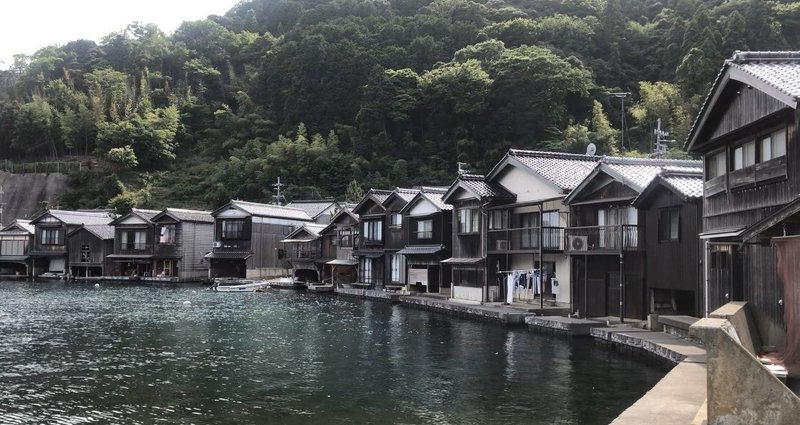 京都のベネツィア 伊根の船屋 Travelook Note