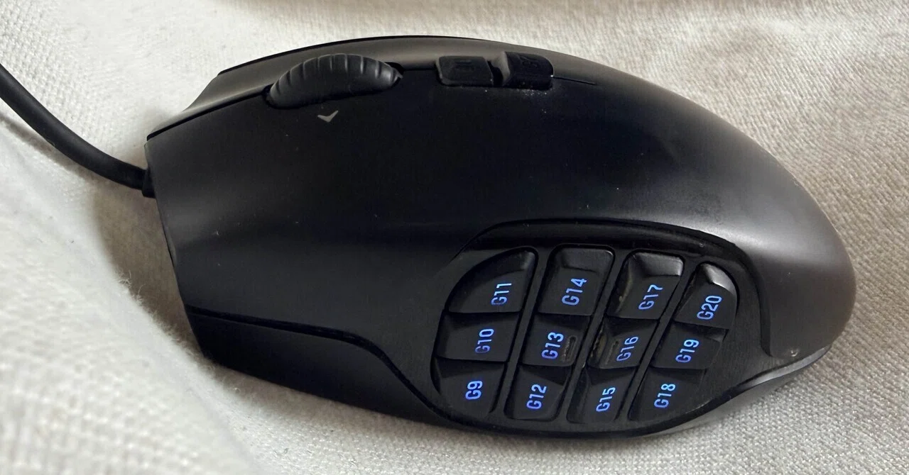 12サイドボタン、全20ボタンのゲーミングマウス、g600をPS5 FF14で使う
