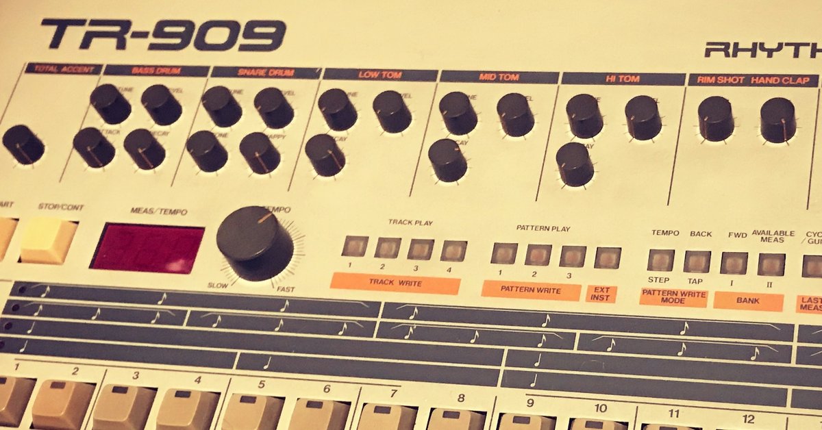実機の存在感 〜TR-909考〜|関口純(JunSekiguchi) 実機の存在感 〜TR-909考〜|関口純(JunSekiguchi)