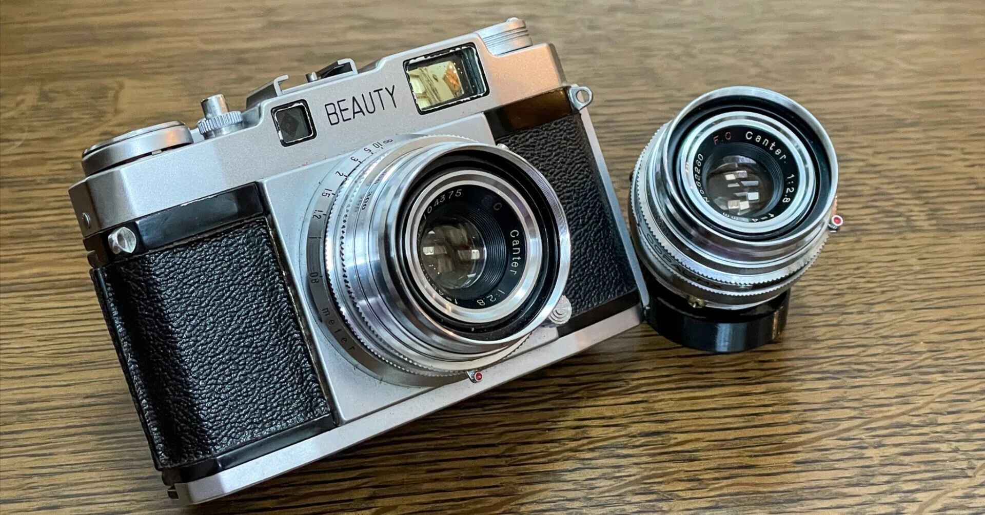 太陽堂光機 ビューティスーパー３５ レンジファインダーカメラ Beauty Super 35 の Canter 45mm F2.8 で、スナップをBeautyで