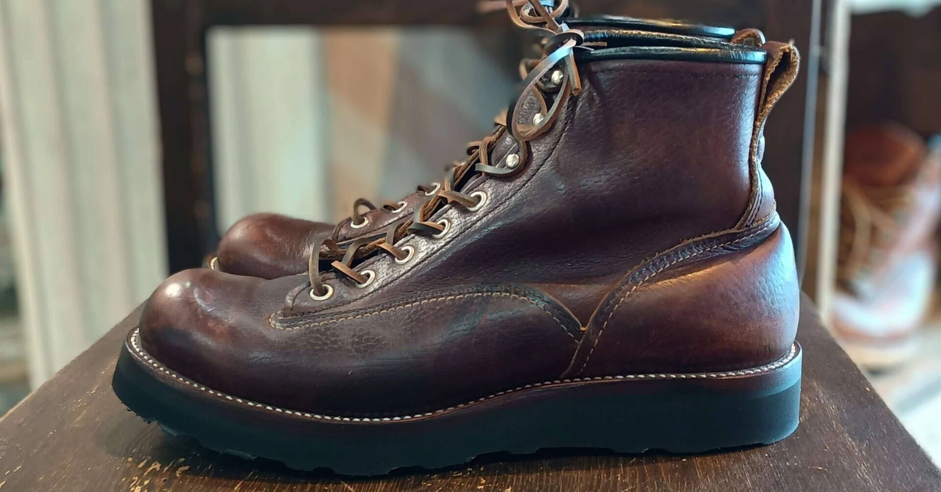 リソール/ソールカスタム】Red Wing#2906 Lineman+vibram#4014 blk