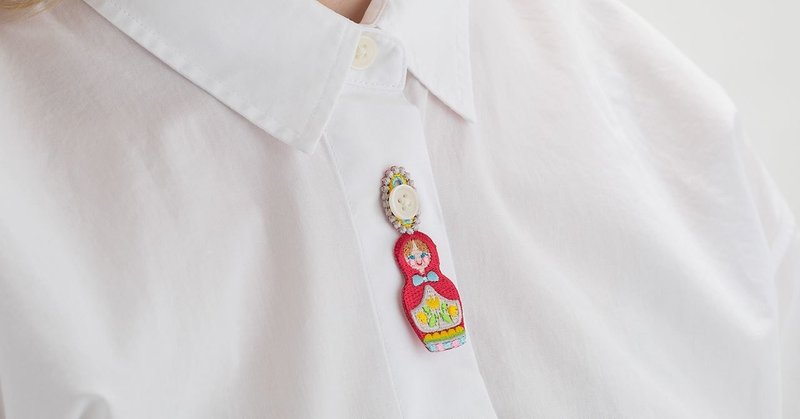 ボタンにつける刺繍のアクセサリー 草の葉 Note