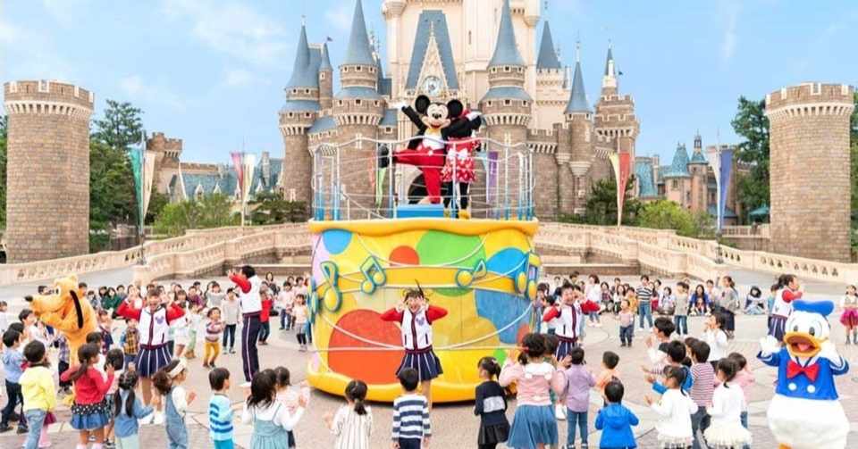 ディズニーランド混雑予想7月8月いつ空いてる 入場者数や入場制限どうなる Lise Note