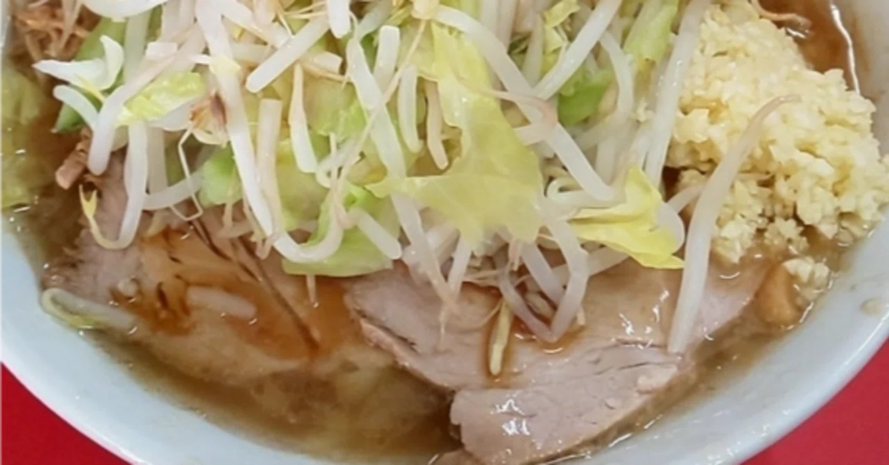 ラーメン二郎 目黒店｜100円の値上げで年間利益が847万円増える構造を