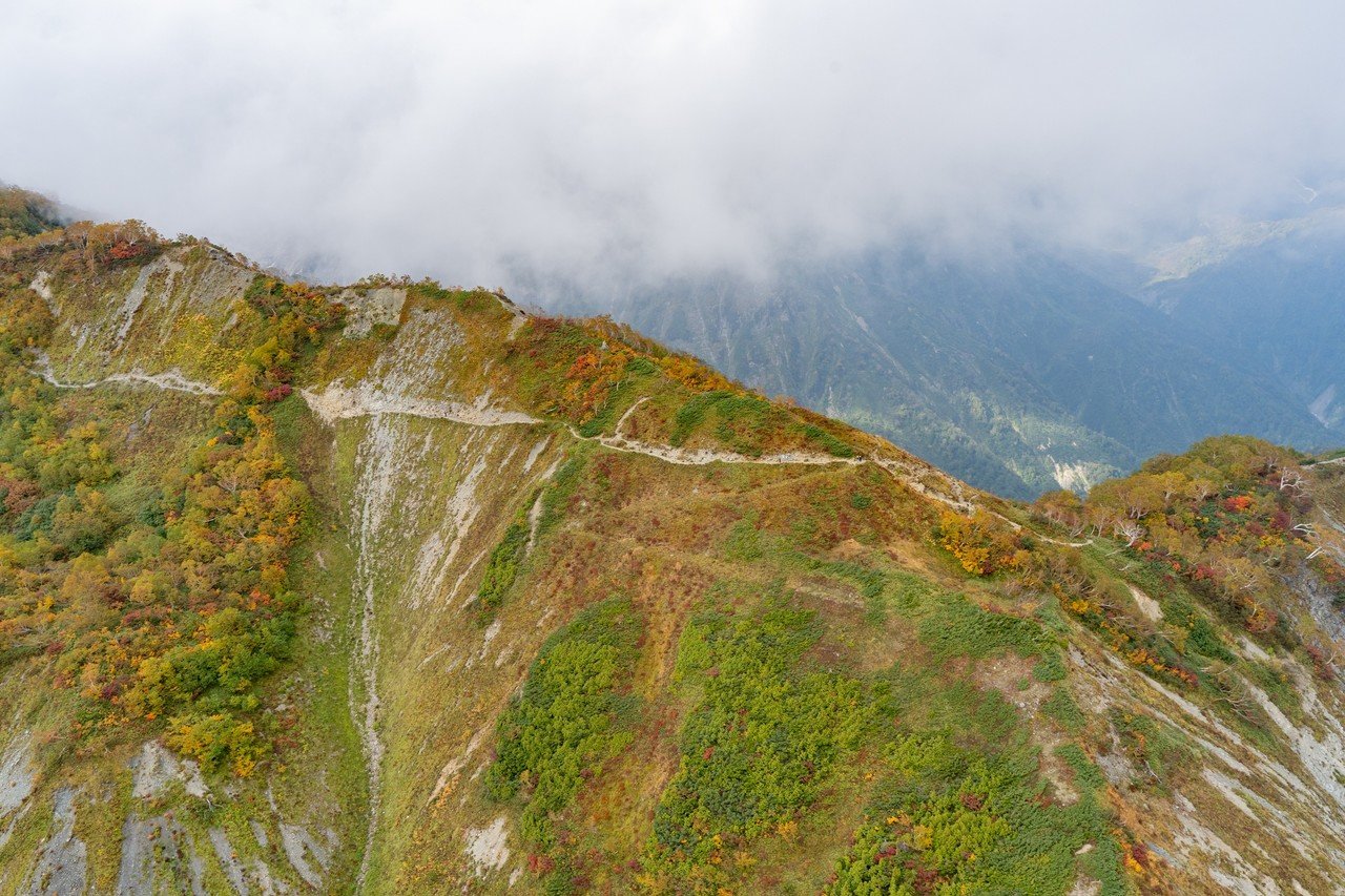 19年10月2日 八方尾根上部の紅葉を空から楽しむ Flyday Note 19年10月2日 八方尾根上部の紅葉を空から楽しむ Flyday Note
