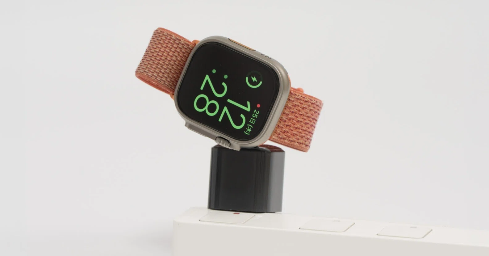 Apple Watch充電器おすすめ7選！高速充電できるもの・代用にはこれ｜Kazuya