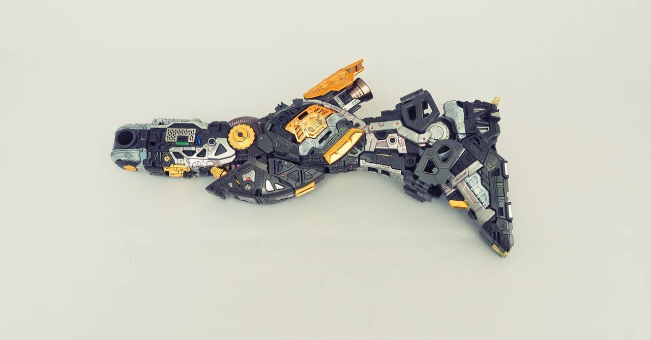 本業が忙しくても、少しずつ。PGU νガンダム右足（内部フレーム）が