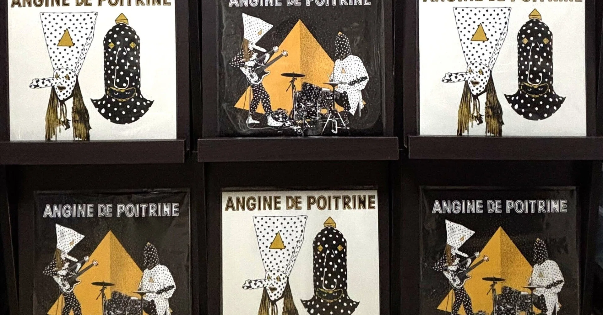 Angine de Poitrineのフィジカルがなぜか家に8枚ある｜ポン