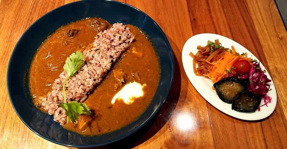 下高井戸にカレーの新店登場 クセになる味わいだったよ 下高井戸 ガレージゼロニーロク6 19オープン じょいっこ Note