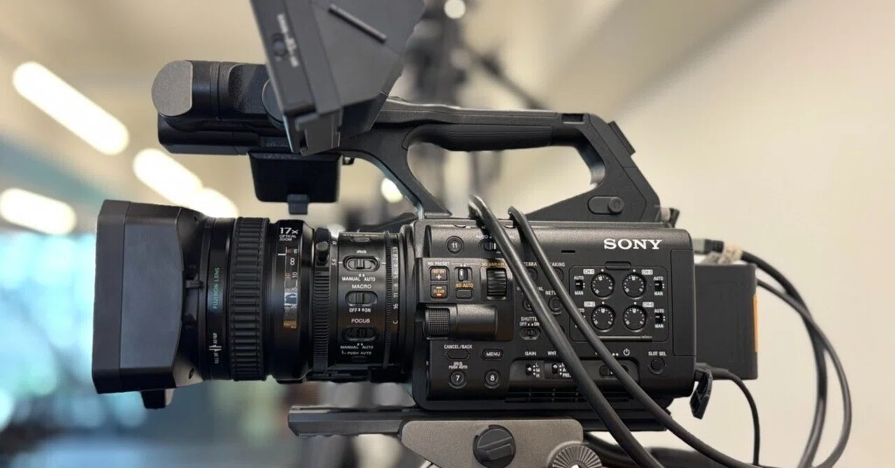 SONYの最新業務用ビデオカメラ「PXW-Z300」を配信のメインカメラで使っ