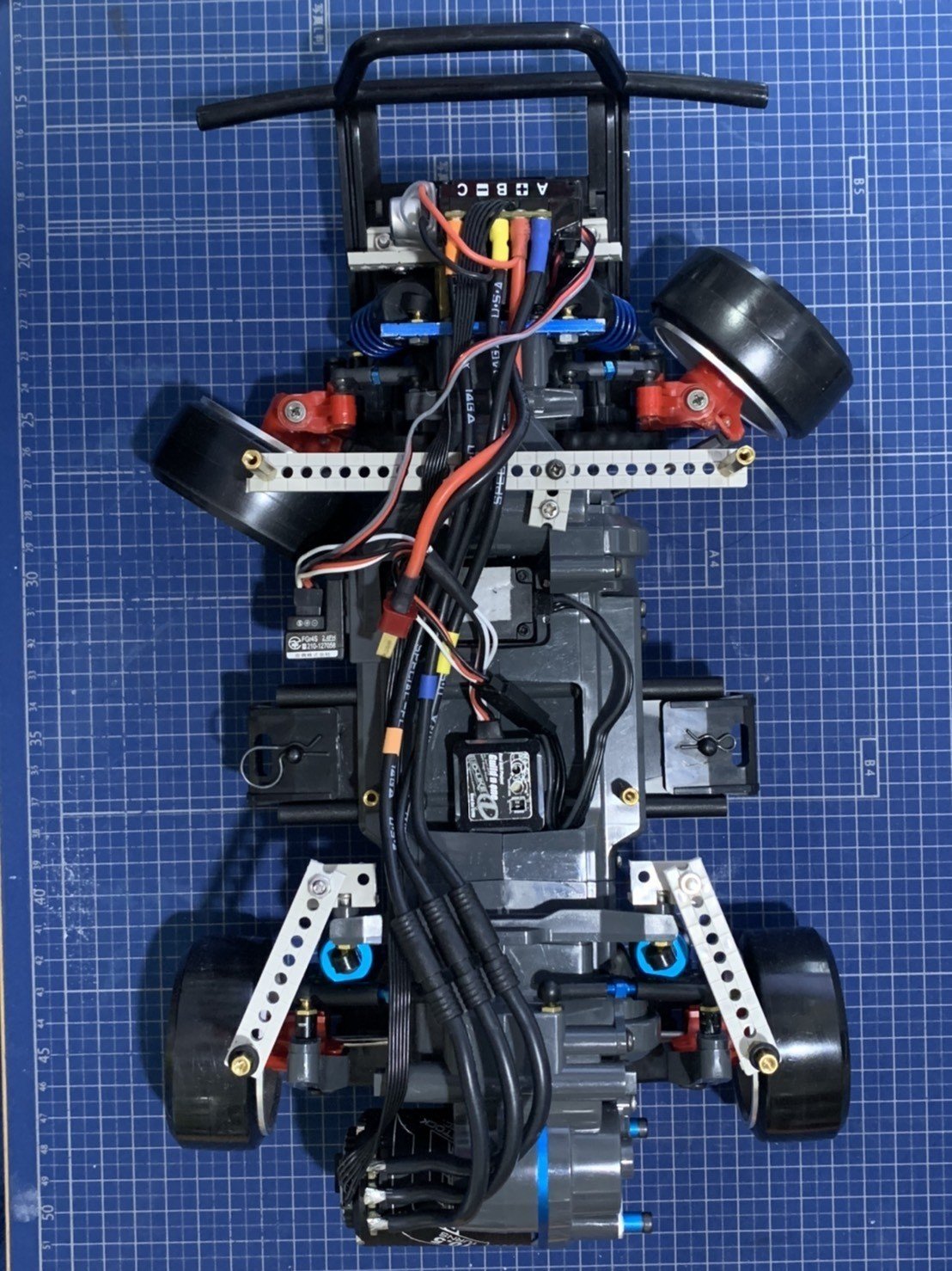 超特価通販タミヤ　MF-01 シティ　ターボ　ドリフト　タイヤ　オプション　多数　TRF ダンパー　デジタル　サーボ　ドリラジ　美品　ラジドリ 田宮模型