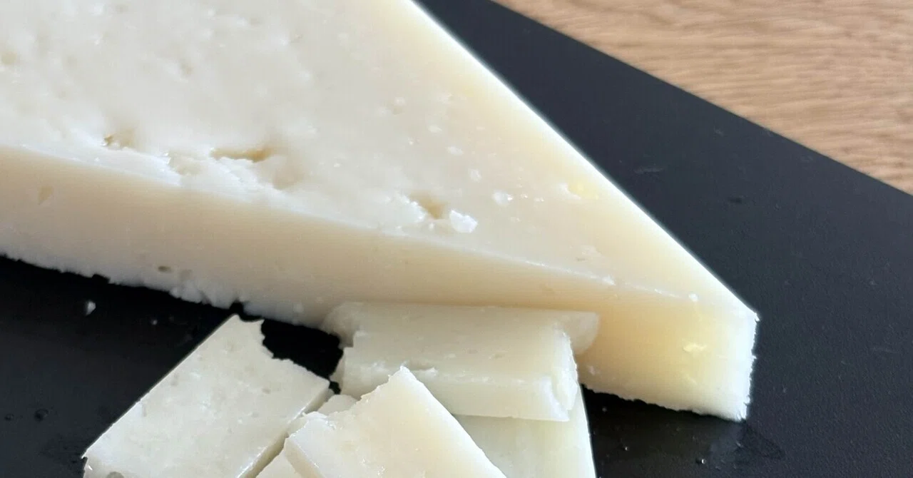 Pecorino ロマーノチーズ とは ペコリーノ・ロマーノ Pecorino Romano チーズとワイン専門店