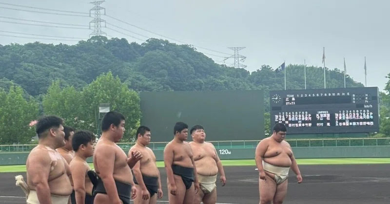 相撲部　プロ野球２軍試合前デモンストレーション