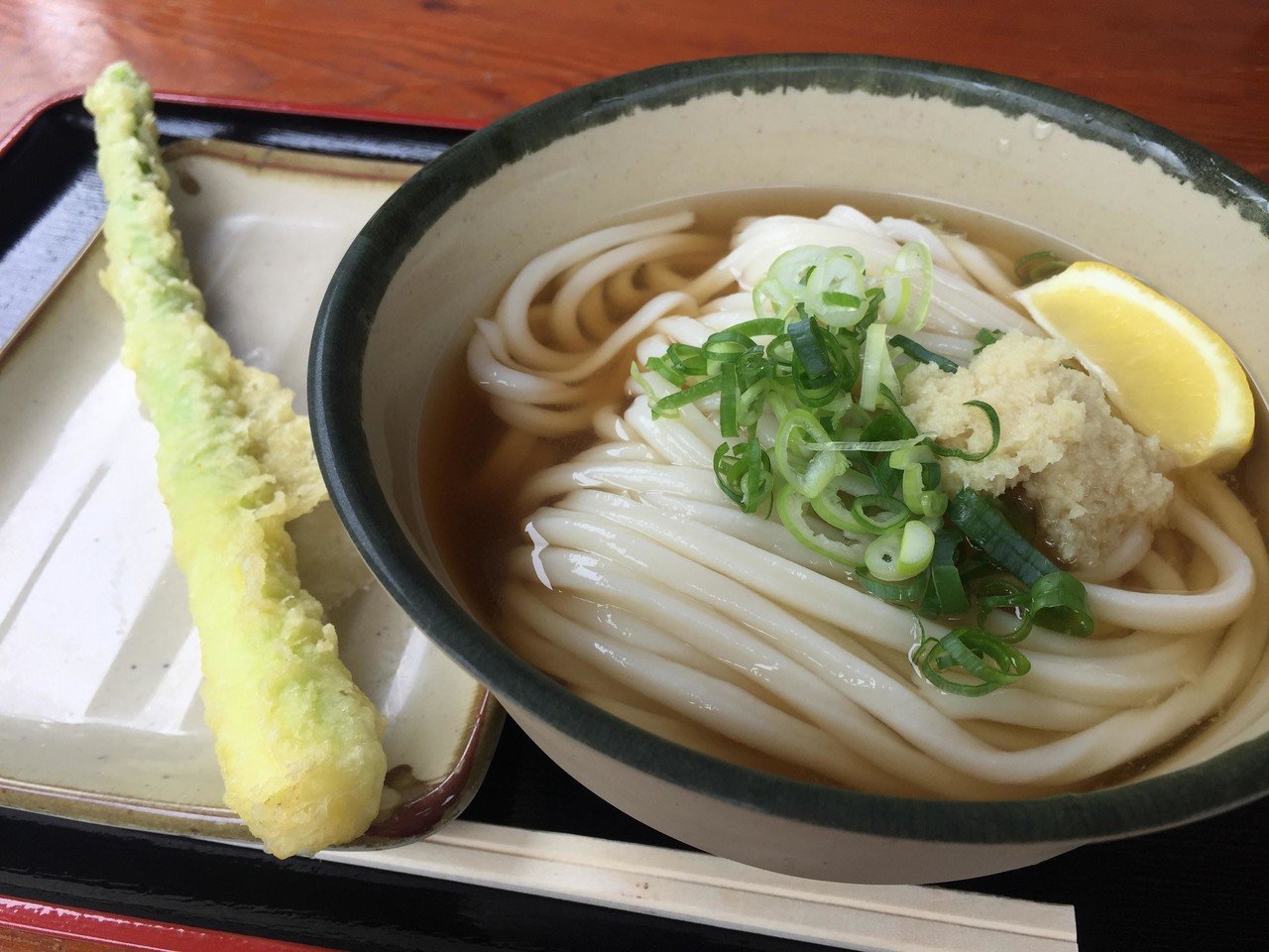 第一釜 : うどんにすだちがあうわけがない。｜夏目進平