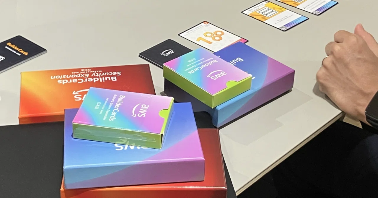 AWS Builders Cards 2個セット 職場でAWS Builder Cardsやってみよう！！｜keita