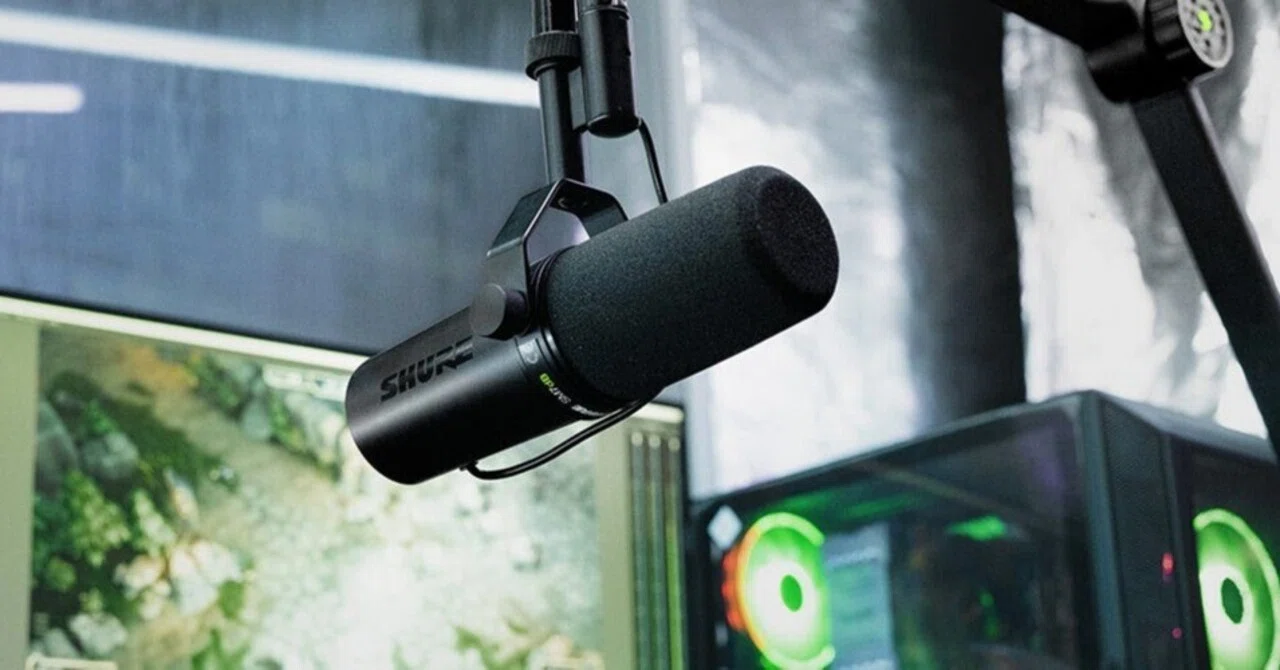 Shure SM7dB レビュー】プリアンプ内蔵で完成した最強の配信マイク