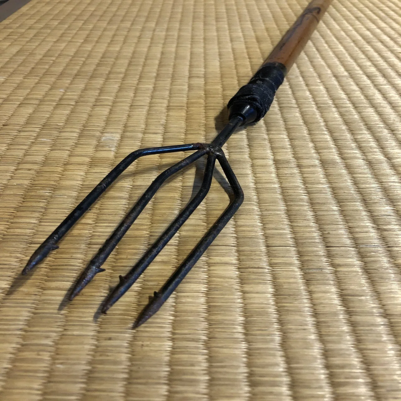 手銛 ２m 2本継＋2.５m2本継 手銛 2m 2本継＋2.5m2本継 【公式通販】