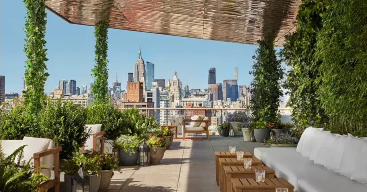 Top 10 Luxury Hotels in New York! [From Breathtaking Views to Iconic ...