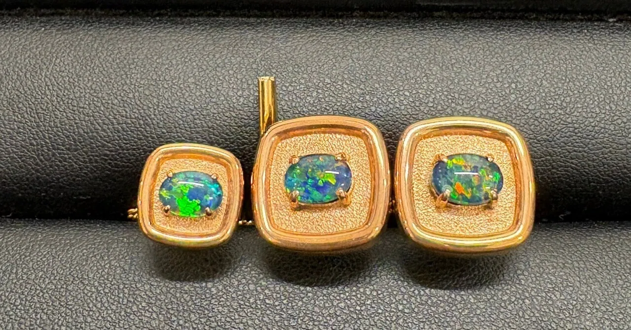 貴金属買取実績】 金 K10 カフス タイピン を買取いたしました 