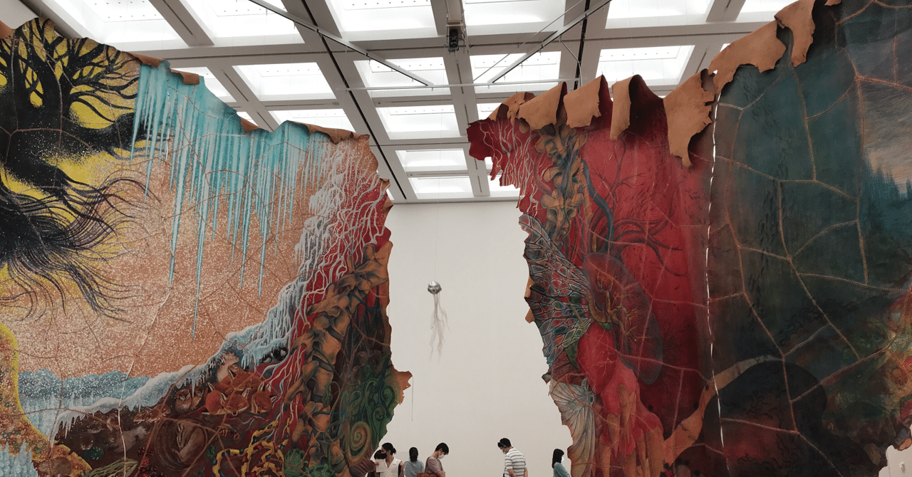 新国立美術館の古典×現代2020 闇に浮かぶ仏像を見つめて｜Azusa Mizuno