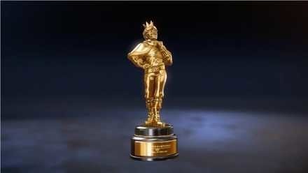 ダジャレ男に2万円でトロフィーをあげた話｜はるちゃん