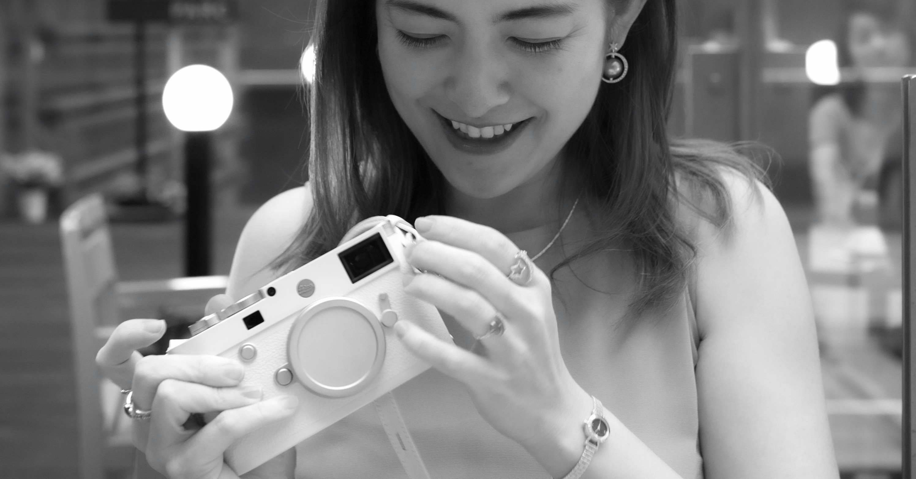 White M10 P Leica Love Mogmin Note