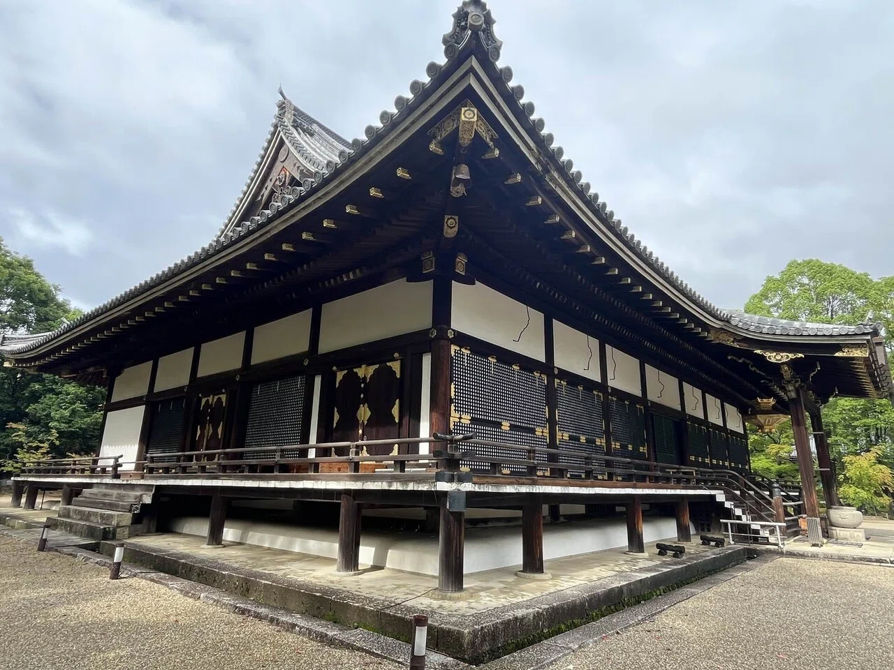 京都にきています 仁和寺｜さとうけいこ