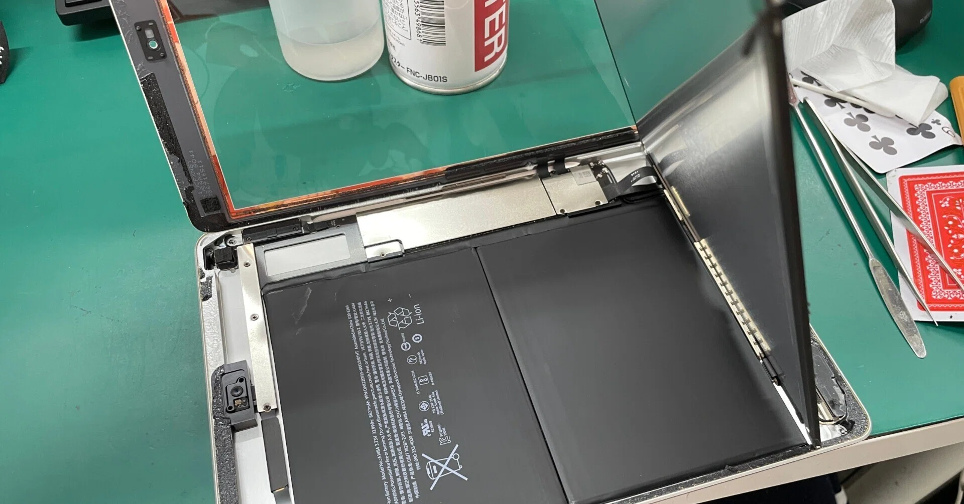 iPad第6世代】充電が持たない…それ、バッテリー寿命かも？🤔修理工程も
