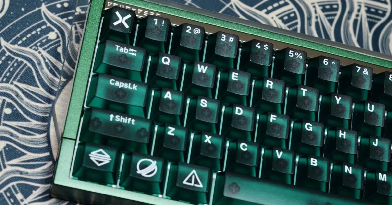 DrunkDeer X60 Future - Verdant Gem: A Magnetic Keyboard with